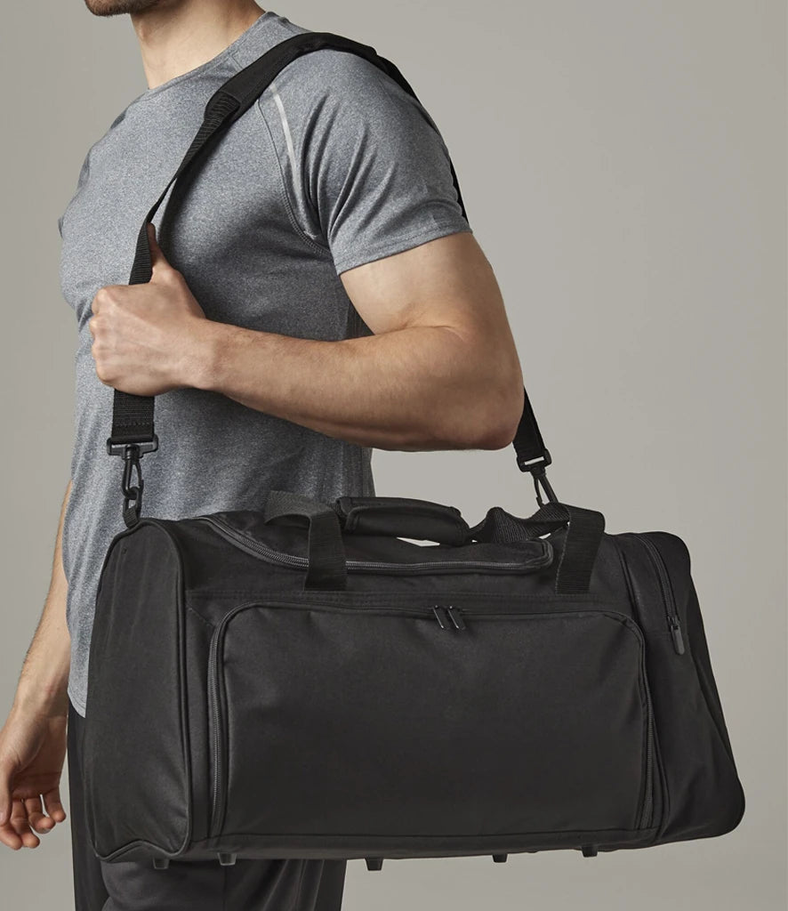 QD74 Quadra Universal Holdall